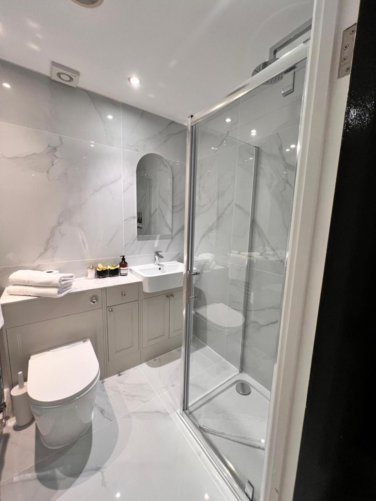 Elegant 1 Bedroom Flat Near Harrods London Luaran gambar